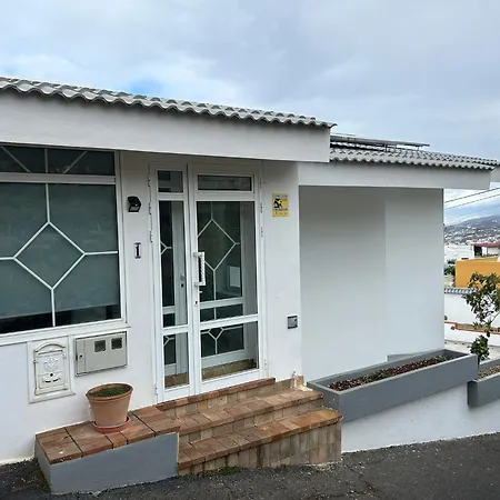 بيت للعطل Casa La Oliva 1